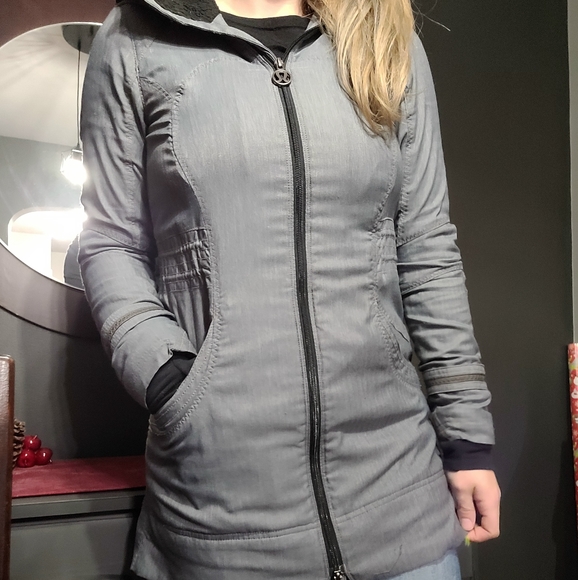 lululemon athletica Jackets & Blazers - Lululemon jacket
